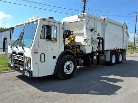 2012 MACK 600