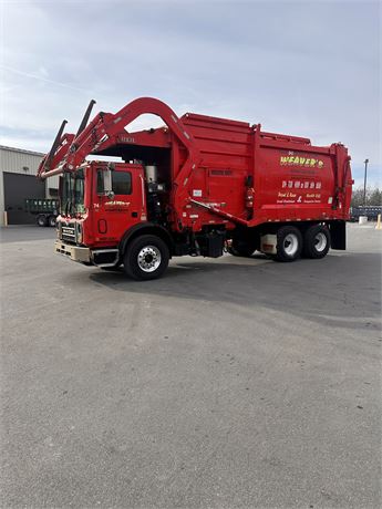 2019 Mack Frontloader